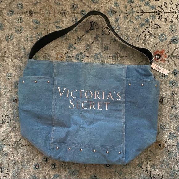 NWT Victoria Secret denim blue weekender tote - Picture 1 of 9